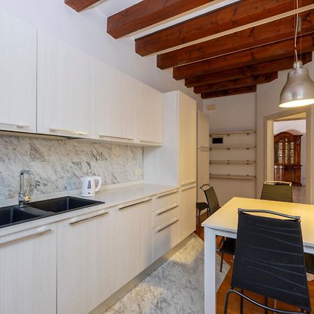 Savoia E Jolanda Apartments Venice Exterior photo