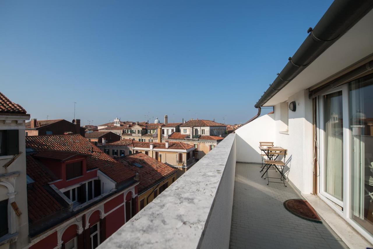 Savoia E Jolanda Apartments Venice Exterior photo