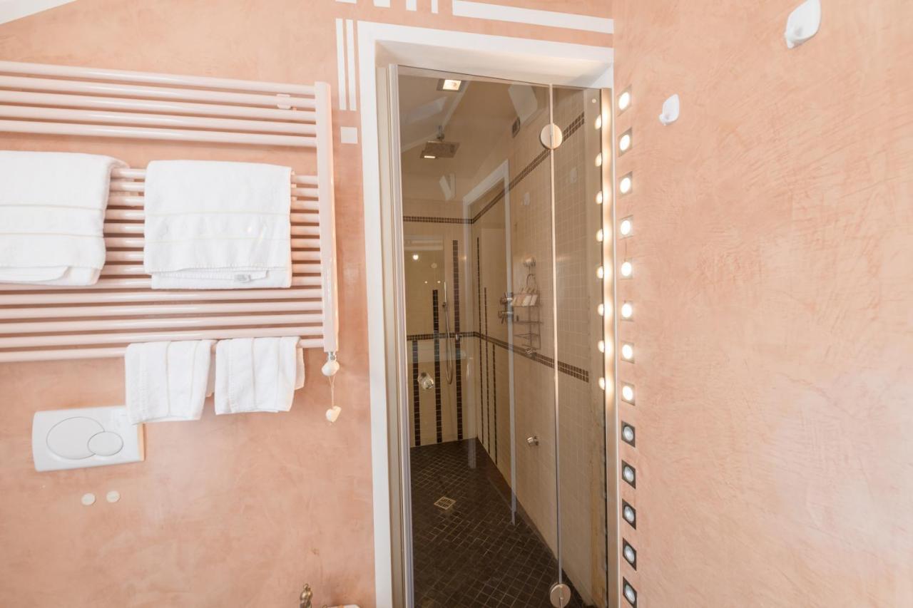 Savoia E Jolanda Apartments Venice Exterior photo