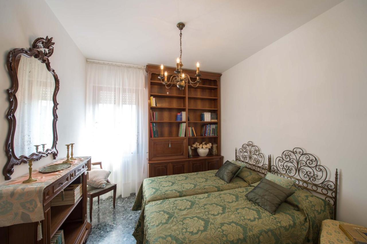 Savoia E Jolanda Apartments Venice Exterior photo