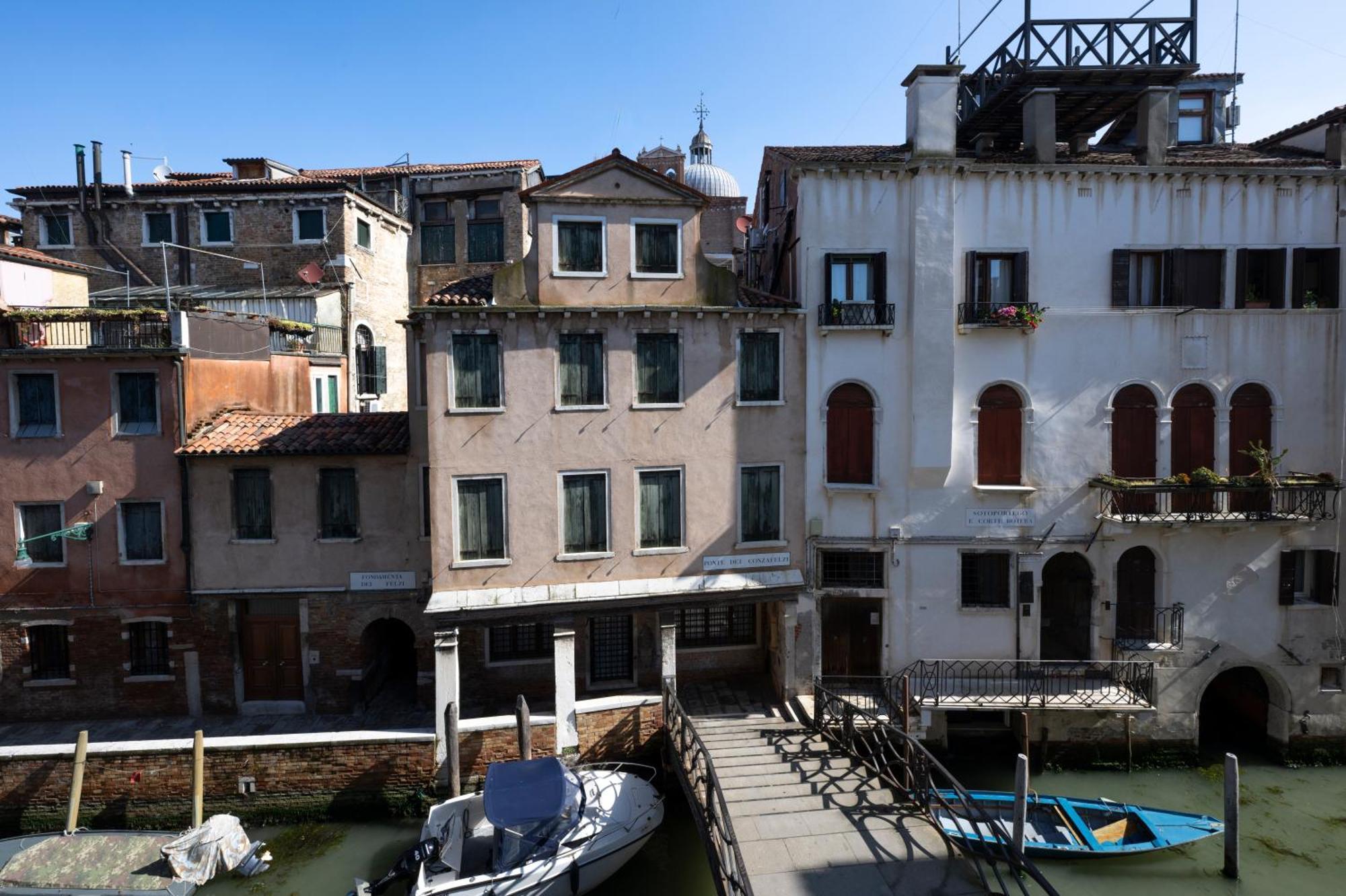 Savoia E Jolanda Apartments Venice Exterior photo