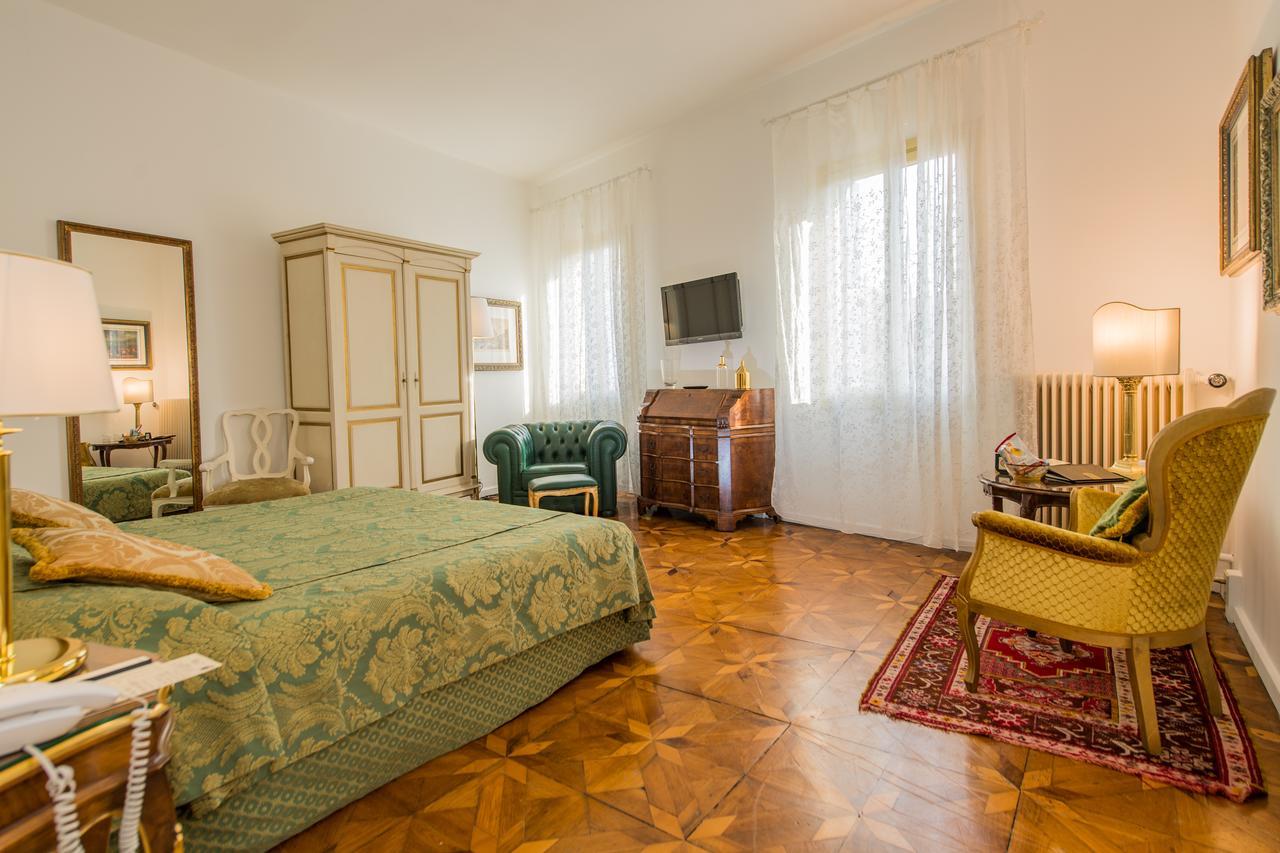 Savoia E Jolanda Apartments Venice Exterior photo