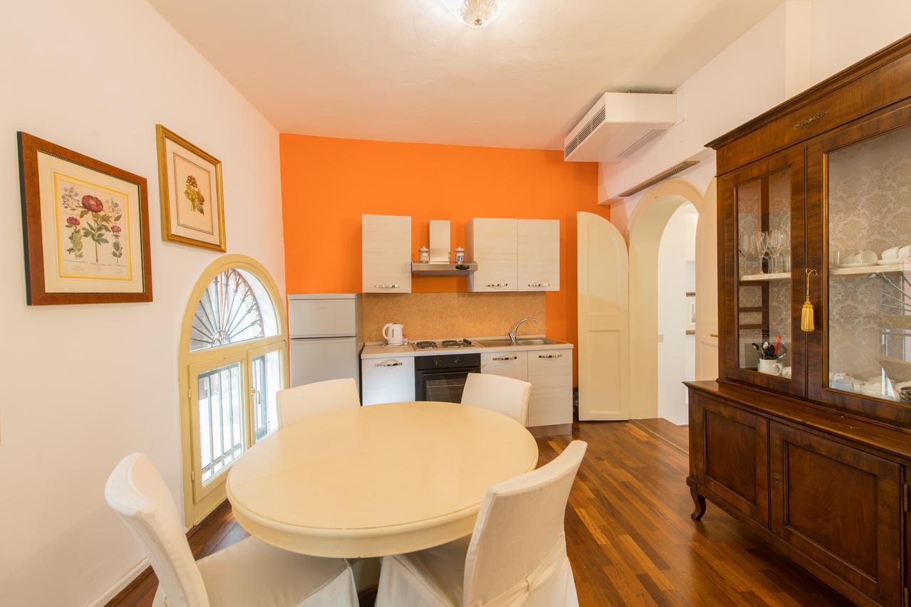 Savoia E Jolanda Apartments Venice Exterior photo