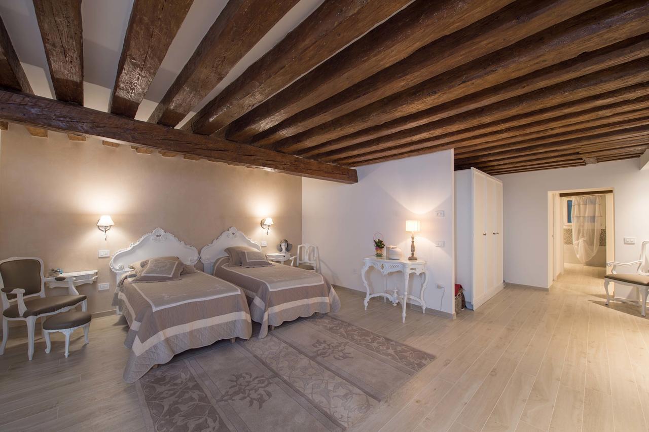 Savoia E Jolanda Apartments Venice Exterior photo